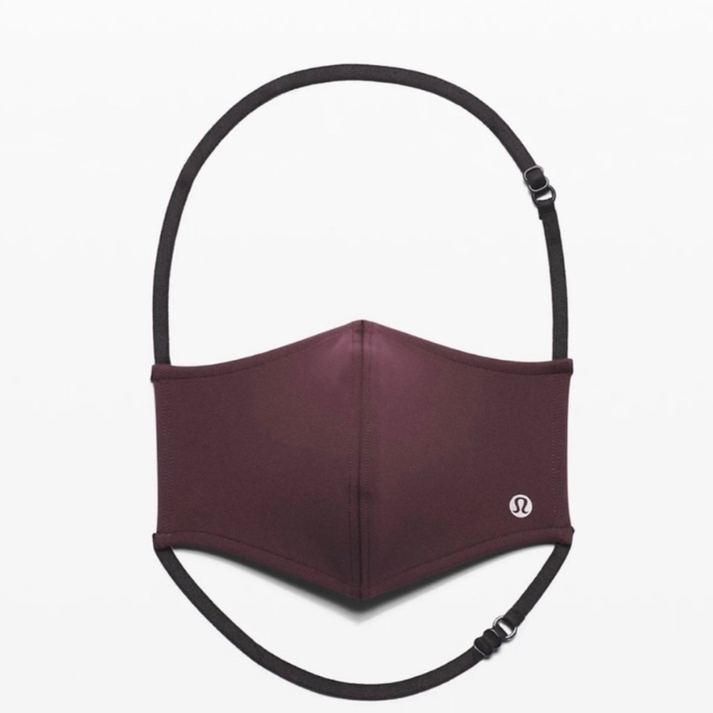 Lululemon mask